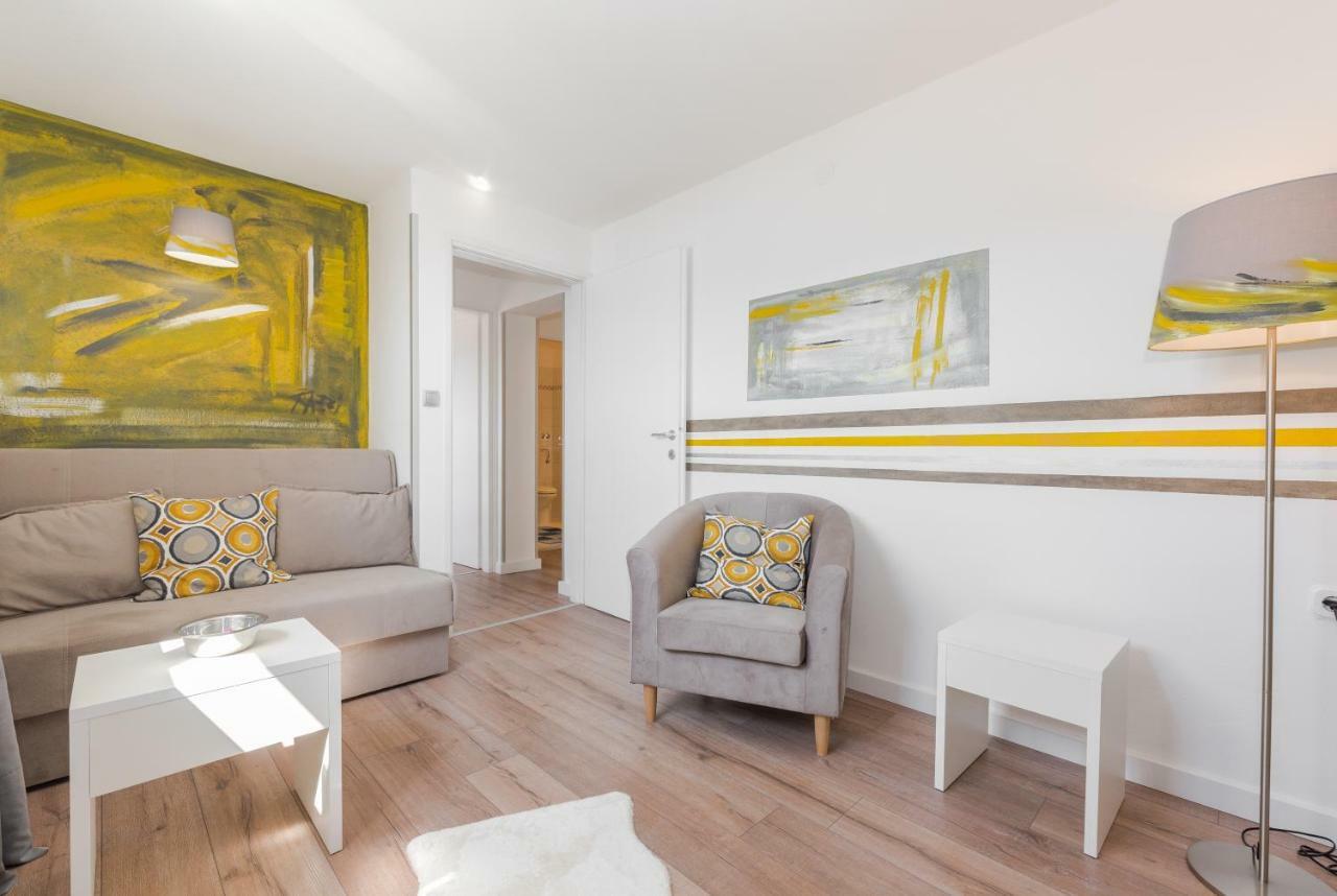 Luxury 1 Bedroom Apartment In 拉巴克 外观 照片